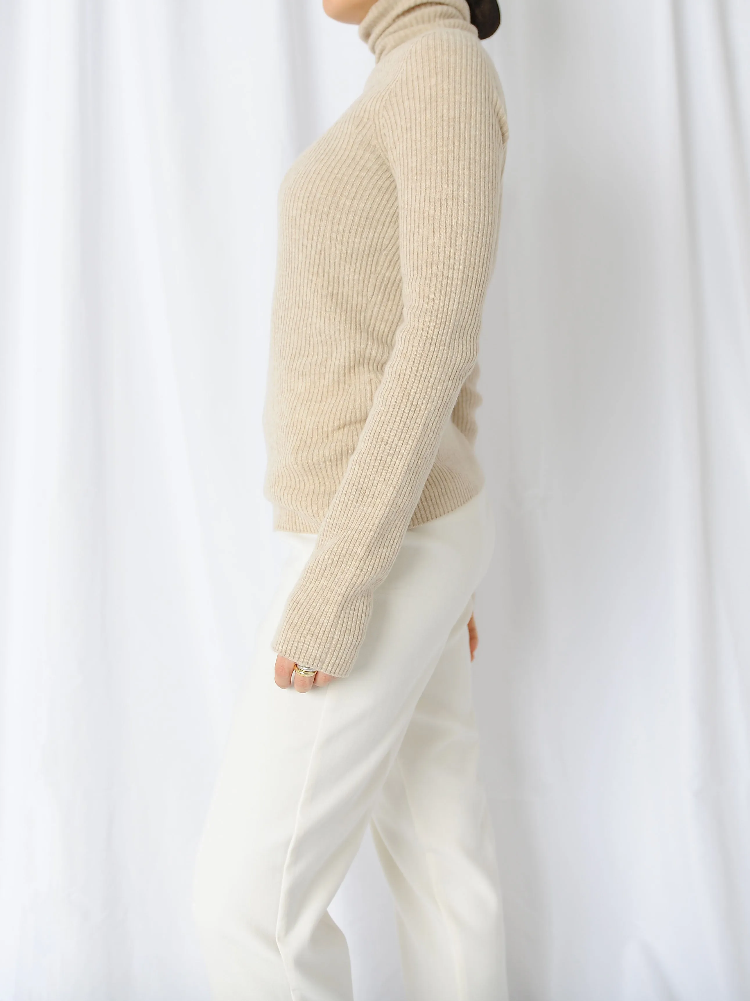 Cashmere Wool Beige Turtleneck