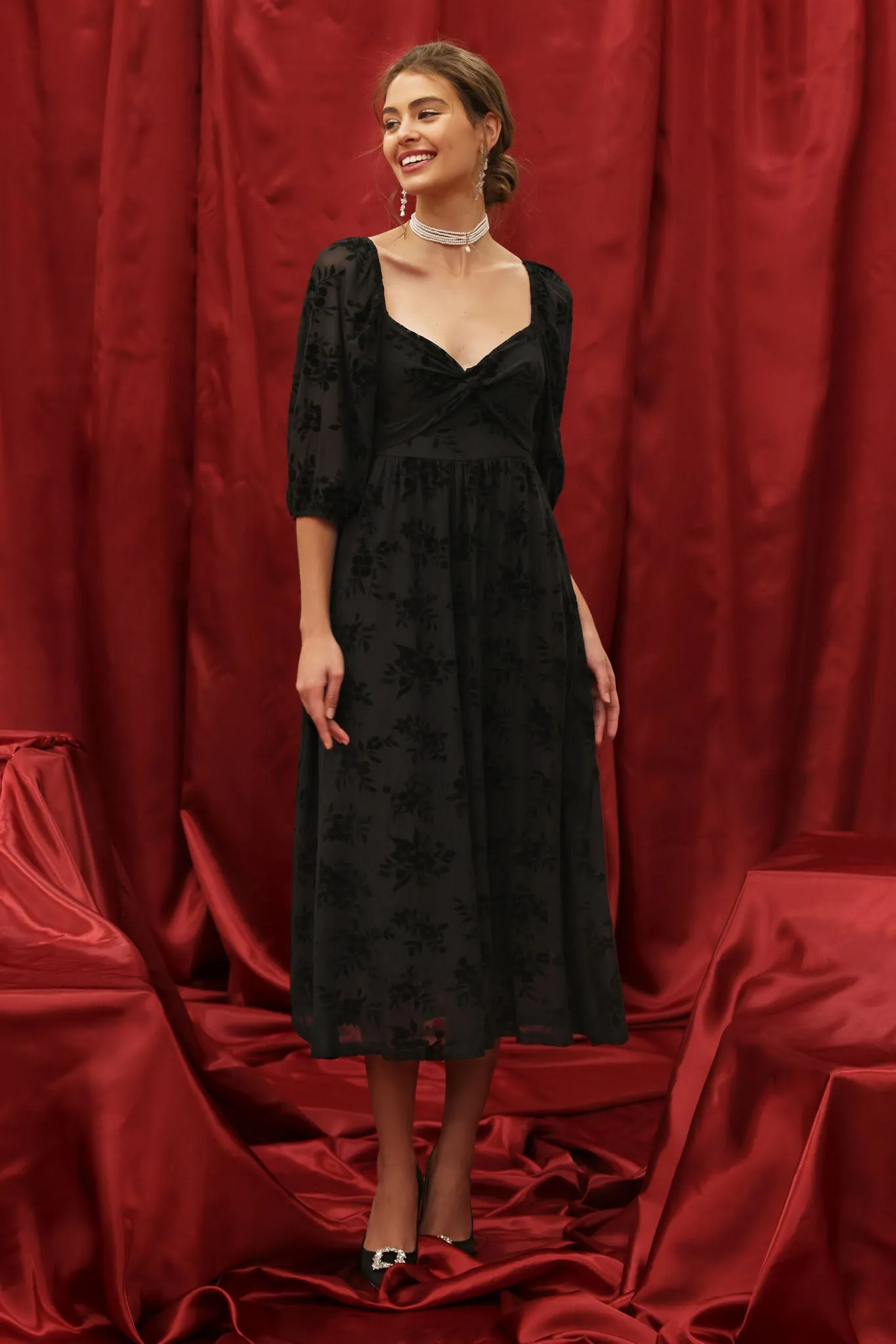 FLORAL VELVET LONG SLEEVE TWIST FRONT MIDI DRESS
