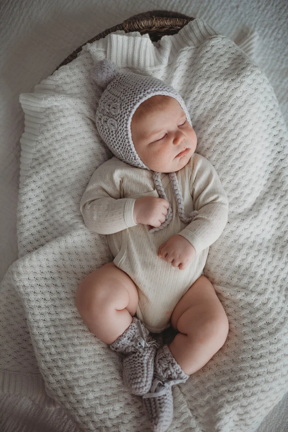 Merino Wool Baby Bonnet & Booties Set - Grey