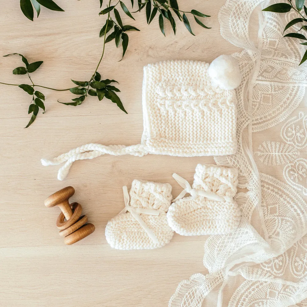 Merino Wool Baby Bonnet & Booties Set - Ivory